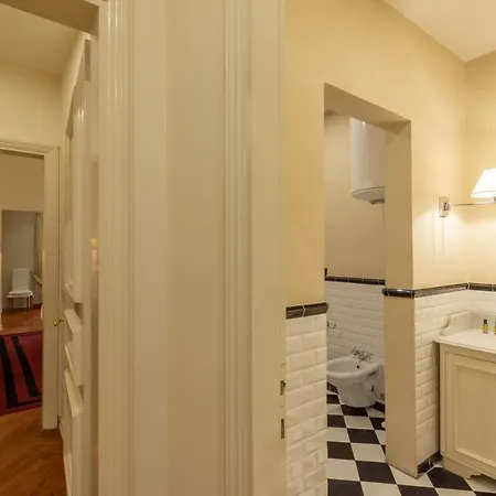 Apartment Velluto Elegant Near The Duomo Florence